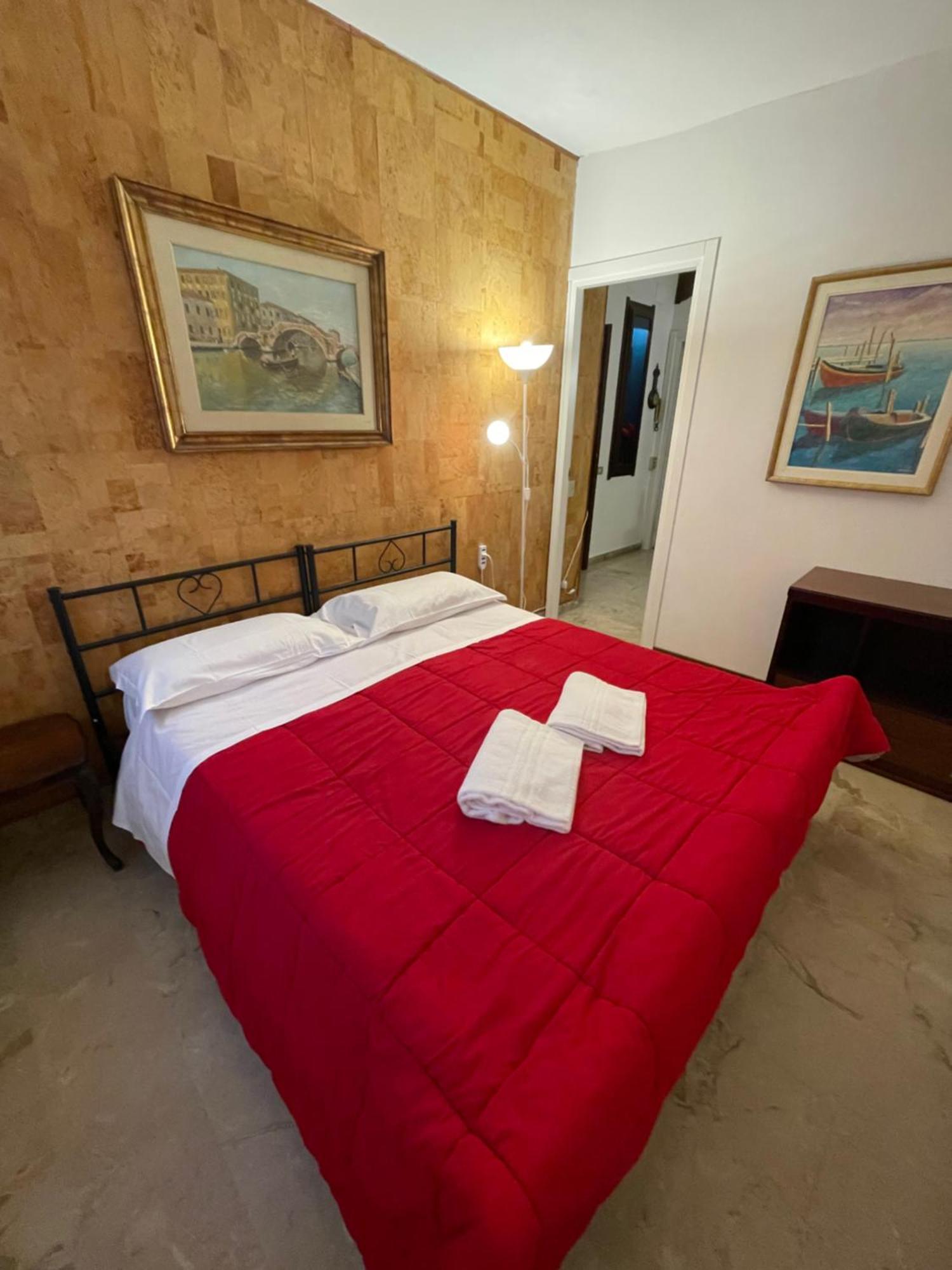 Eagle'S Nest Venice Guest House Eksteriør billede